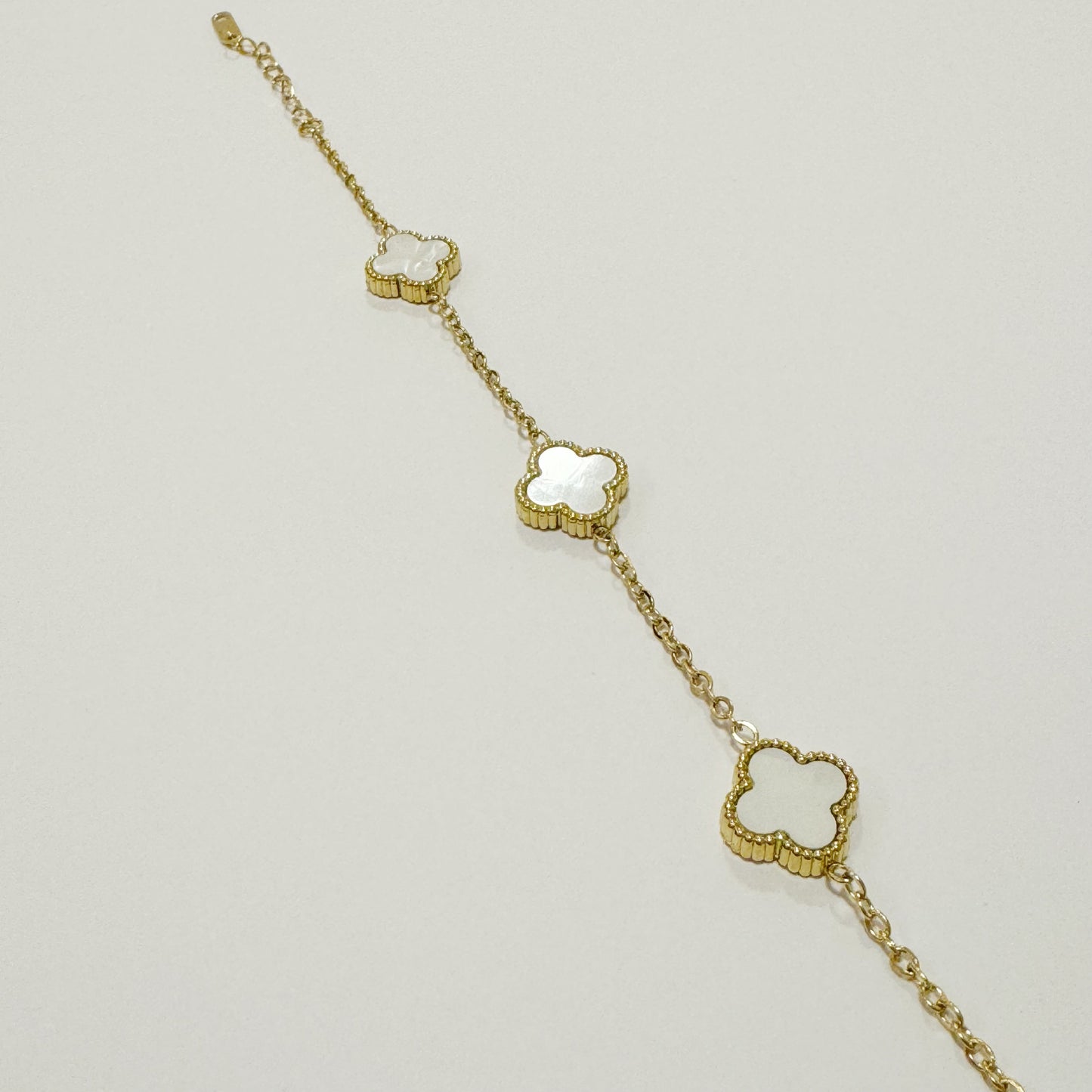 Narukvica Clover Three